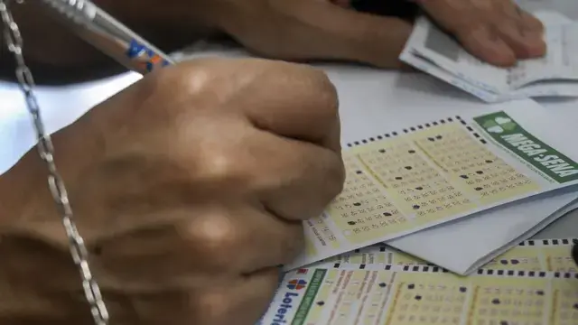 MEGA-SENA: Ninguém acerta as seis dezenas e prêmio acumula em R$ 135 milhões