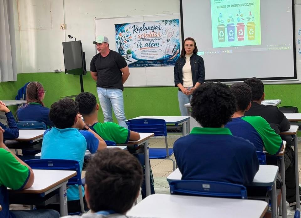 QUINTA DO SOL: Alunos do Colégio São Judas Tadeu participam de bate-papo sobre coleta seletiva