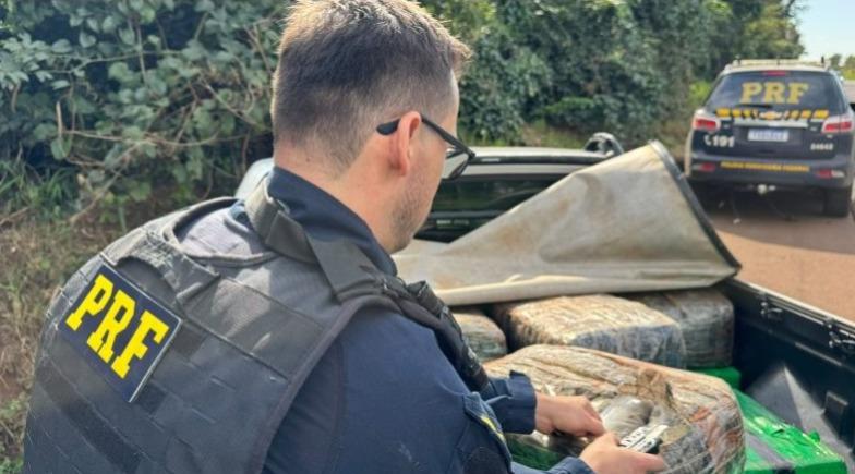 TERRA BOA: PRF apreende mais de meia tonelada de drogas em caminhonete clonada na PR-323
