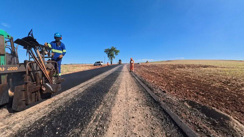 es
