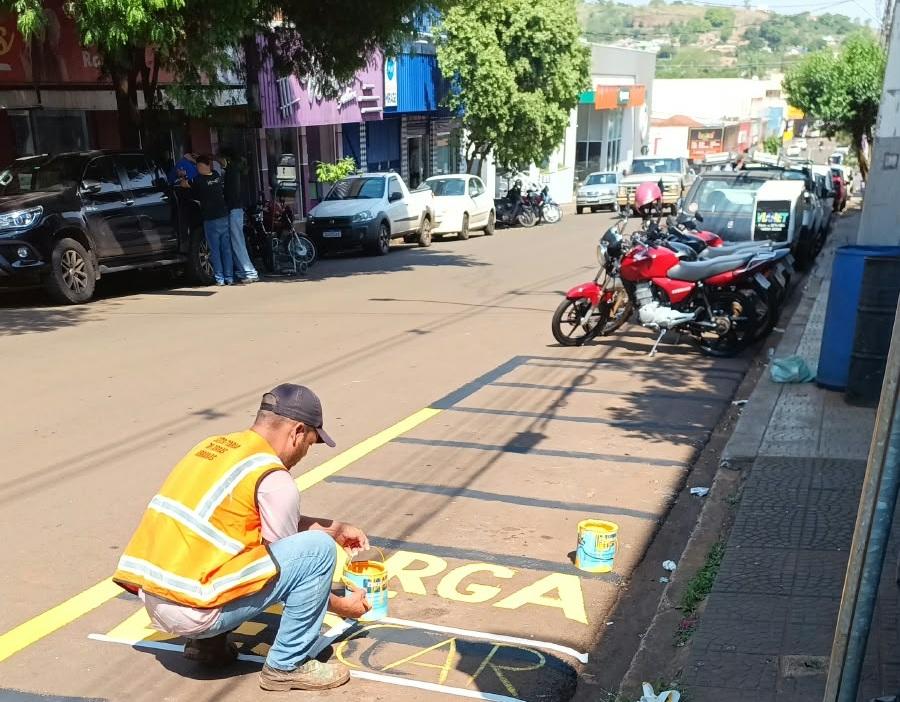 Prefeitura de Barbosa Ferraz, com apoio da Polícia Militar, inicia mudanças na sinalização e organização do trânsito na área central