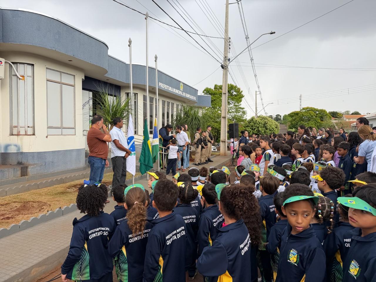 QUINTA DO SOL: Ato Cívico reúne escolas, autoridades e comunidade na Semana da Pátria