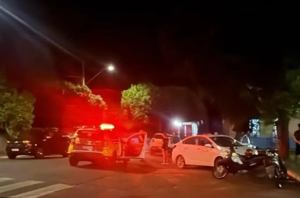 VALE DO IVAÍ: homem armado rende família, tranca seis pessoas no banheiro e rouba caminhonete