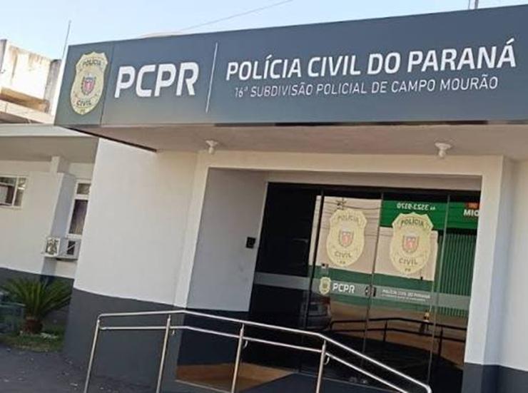 CAMPO MOURÃO: Mulher denuncia vizinho após flagrar câmera apontada para janela do banheiro enquanto tomava banho