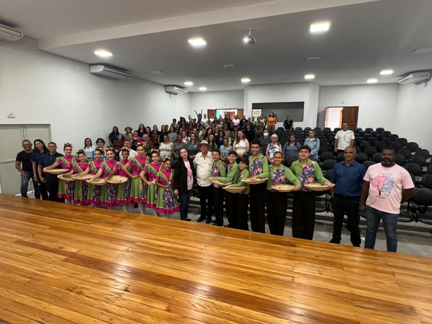 FÊNIX: Secretaria de Agricultura promove evento em homenagem ao Dia Internacional da Mulher Rural