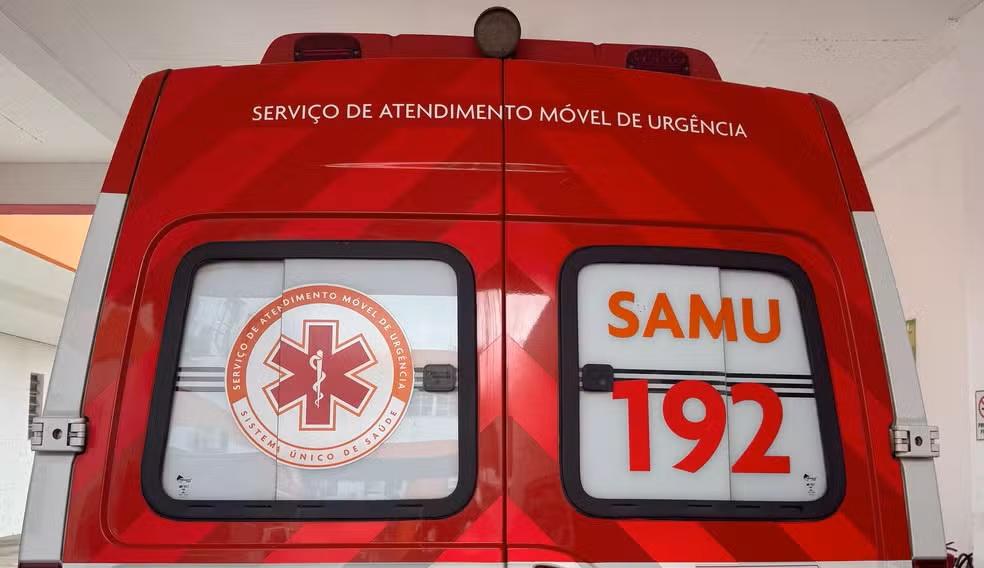 PEABIRU: paciente intubada em estado gravíssimo espera 25 minutos em ambulância para ser recebida na Santa Casa de Campo Mourão
