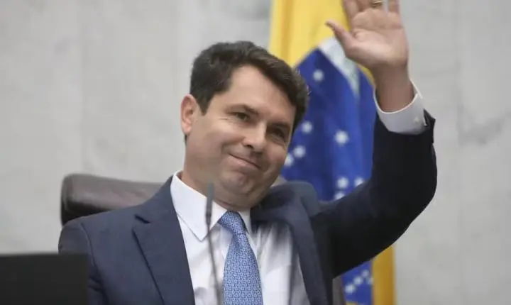 Alexandre Curi pode disputar reeleição para deputado estadual após aliança com Greca para vice de Sandro Alex e Cristina Graeml e Álvaro Dias ao Senado pela chapa