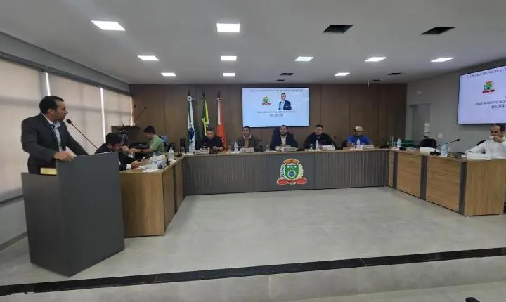 BARBOSA FERRAZ: Câmara aprova crédito de R$ 1,49 milhão e projetos do Executivo na 20ª sessão