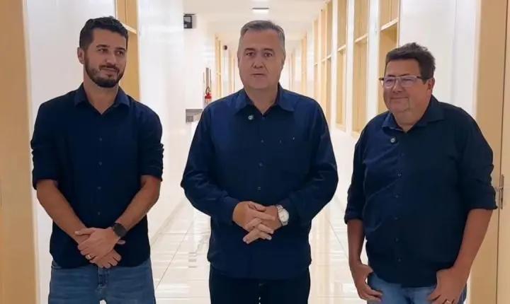 BARBOSA FERRAZ: Caxão confirma apoio a Luísa Canziani e Beto Preto para deputado federal; Leandro Mello é o coordenador da campanha de Beto Preto no município