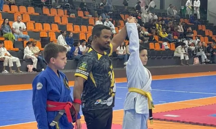BARBOSA FERRAZ: equipe do município conquista título da VII Copa Kids de Jiu-Jitsu com participação de 186 atletas