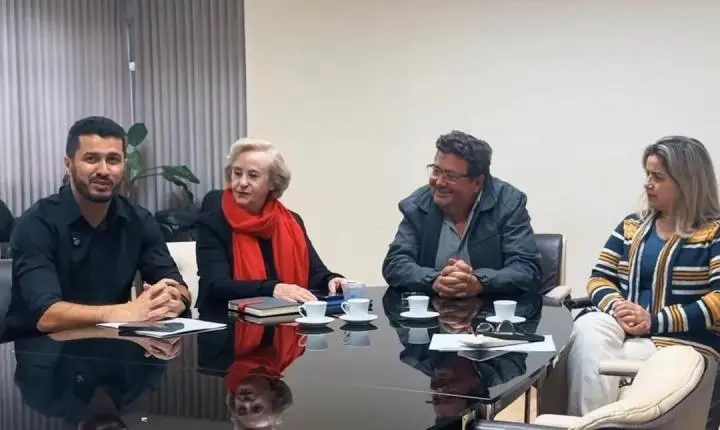 BARBOSA FERRAZ: Novo serviço de saúde traz tratamento avançado para feridas e cicatrização, anuncia prefeito e Leandro Mello