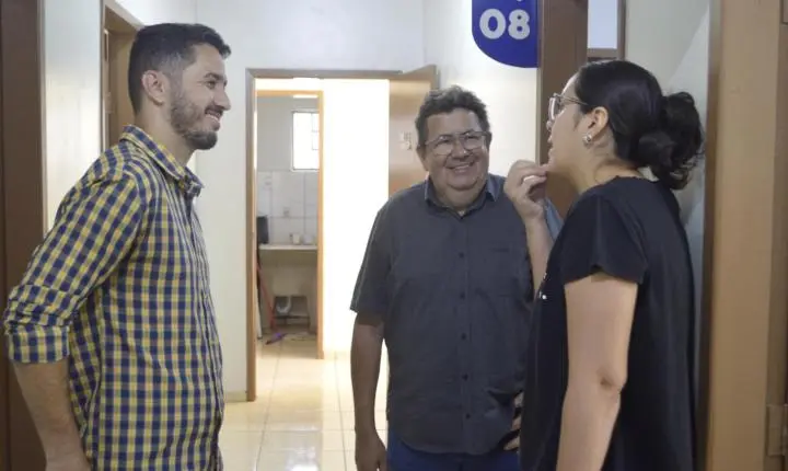 BARBOSA FERRAZ: Prefeito Caxão e secretário Leandro Mello oficializam nova clínica odontológica na UBS Santa Rita, na Vila do Roque