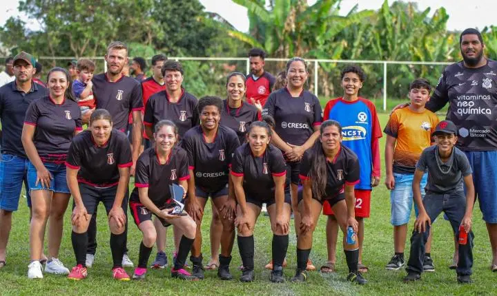 BARBOSA FERRAZ: Torneio de futebol suíço movimentou o Conjunto Primavera neste domingo