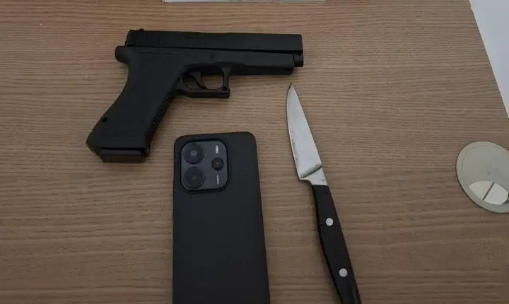 CAMPO MOURÃO: jovem é preso e adolescente apreendido após assalto contra estudante
