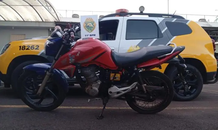 CAMPO MOURÃO: PM apreende motocicleta com sinais de clonagem e prende condutor no centro da cidade