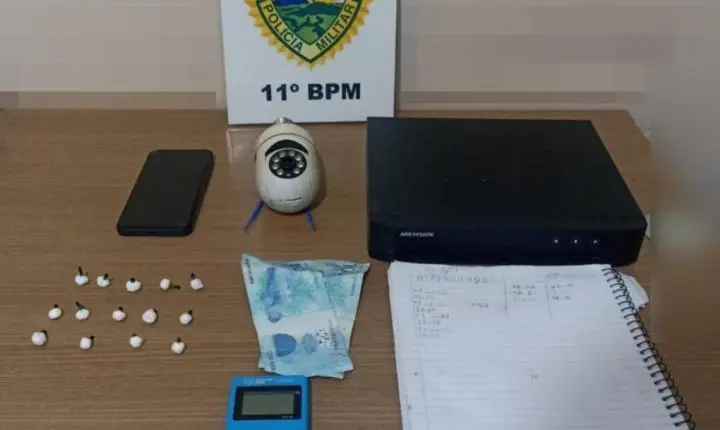 CAMPO MOURÃO: Polícia apreende drogas e prende suspeito durante abordagem no Cidade Nova