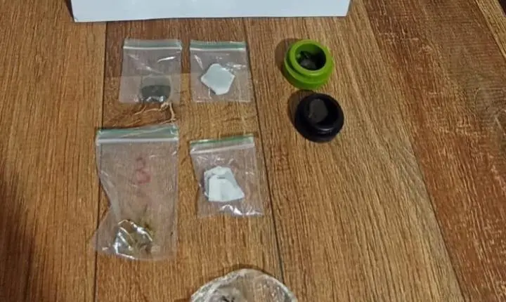 CAMPO MOURÃO: Três homens são flagrados com haxixe durante abordagem da PM no Residencial Parque do Lago