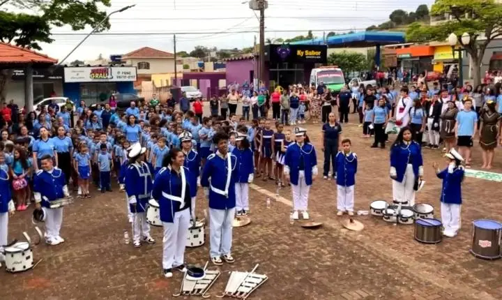 Corumbataí do Sul realiza ato cívico na manhã desta sexta-feira (4) em comemoração à Independência do Brasil 