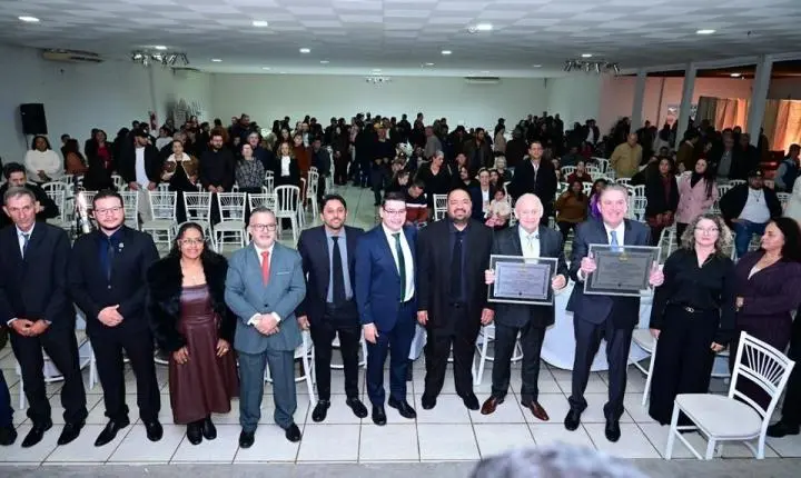 ENGENHEIRO BELTRÃO: Ducci e Traiano recebem título de cidadania honorária em sessão solene