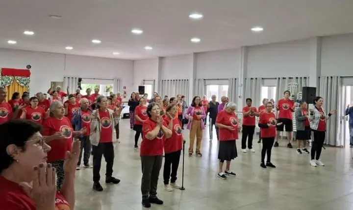 ENGENHEIRO BELTRÃO: Grupo da Melhor Idade comemora Dia do Idoso com atividades recreativas e confraternização