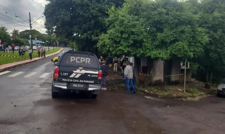 ENGENHEIRO BELTRÃO: Homem é morto a tiros dentro de bar, no centro da cidade