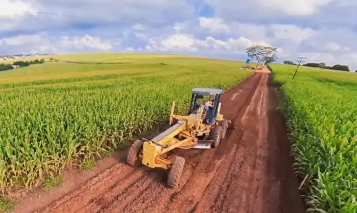ENGENHEIRO BELTRÃO: Prefeitura anuncia início de obra histórica de R$ 30 milhões para pavimentação rural entre Caixa D’Água e Vai Quem Quer