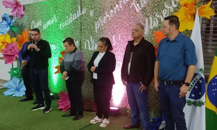 ENGENHEIRO BELTRÃO: Profissionais da educação participam de formação sobre tecnologia e robótica educacional