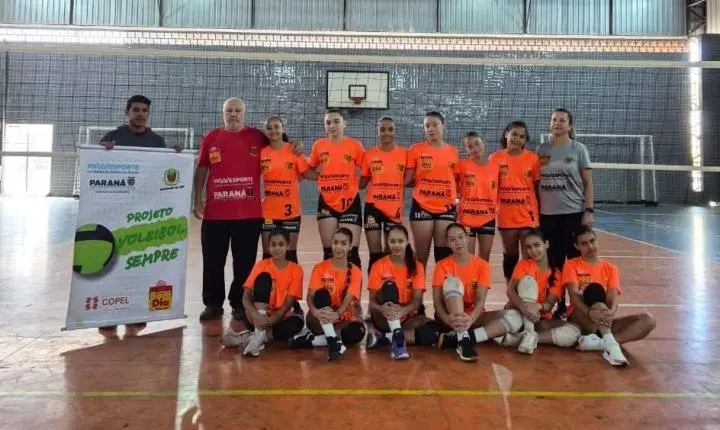 ENGENHEIRO BELTRÃO: Voleibol feminino da Escola Arthur Ramos é vice-campeão dos JEPs e avança à fase final