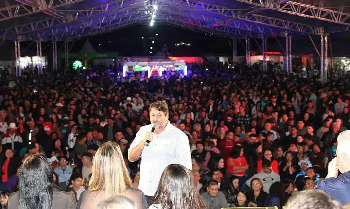 FÊNIX: A uma semana do início, EXPOFÊNIX 2026 terá shows nacionais, Peixe na Cerâmica e grande estrutura no Estádio Pingão