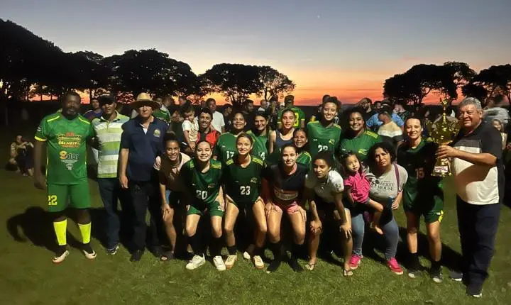 Fênix comemorou o Dia do Trabalhador com passeio ciclístico e torneio de futebol
