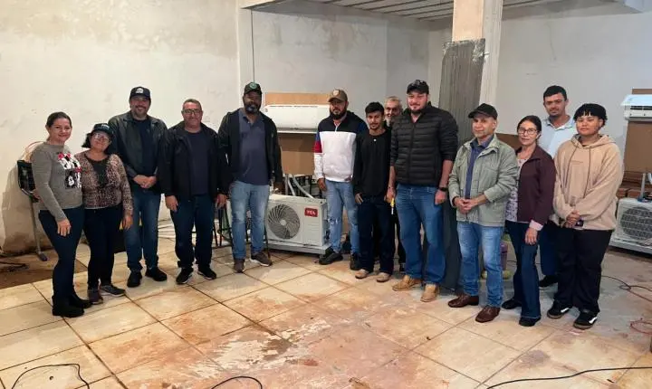 FÊNIX: curso de ar-condicionado capacita moradores de Bela Vista do Ivaí com apoio da prefeitura e do vereador Robinho