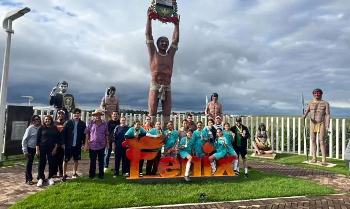 FÊNIX: Futsal feminino do Colégio Santo Inácio é campeão e conquista o bicampeonato macro regional dos JEPs