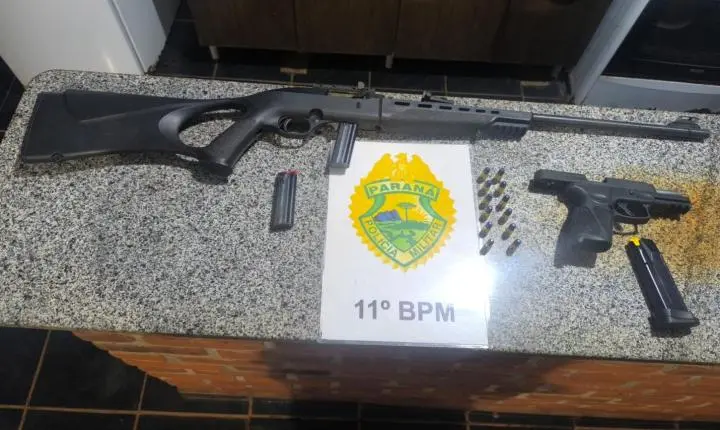 FÊNIX: Homem é preso com pistola e rifle adulterado durante abordagem no centro