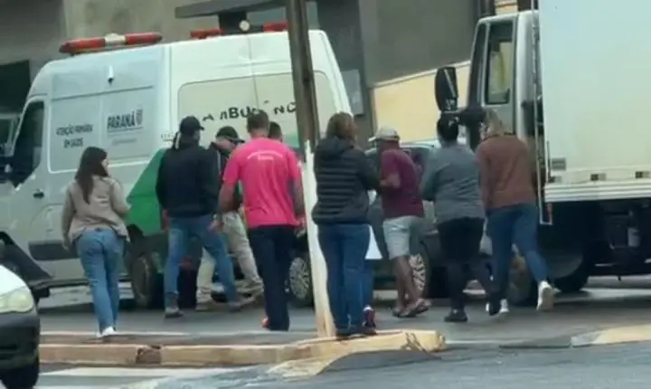 FÊNIX: Mulher em surto mobiliza equipes na região da rodoviária no centro