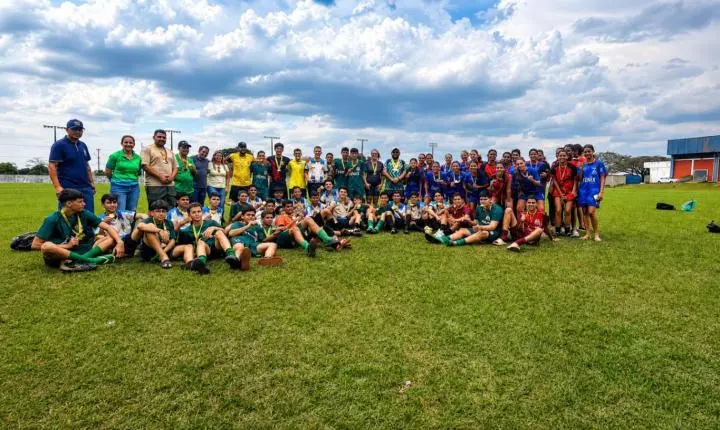 FÊNIX: município conquista três títulos de campeão no Paraná Bom de Bola em Mamborê