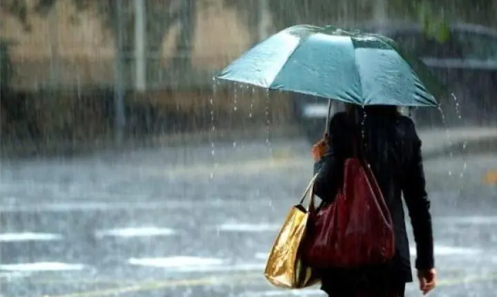 Frente fria muda o tempo e deve levar chuva a todo o Paraná no domingo 26