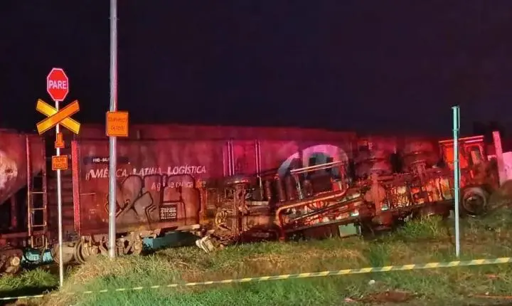 JANDAIA DO SUL: Trem atinge caminhão-tanque na BR-376 durante forte chuva