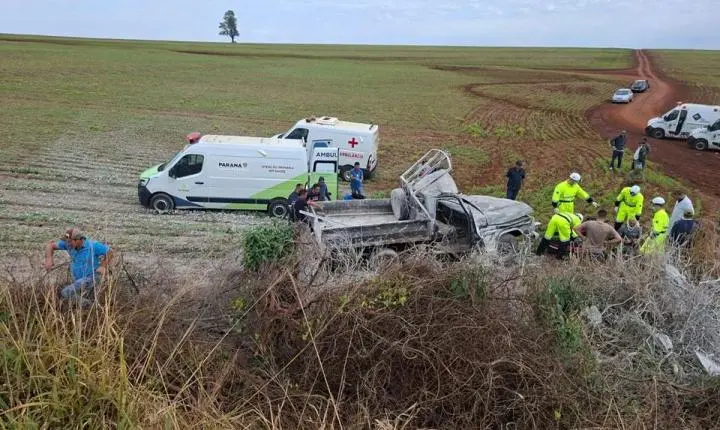 JURANDA: Motorista é ejetado de caminhonete após colisão com caminhão na BR-369 e fica gravemente ferido