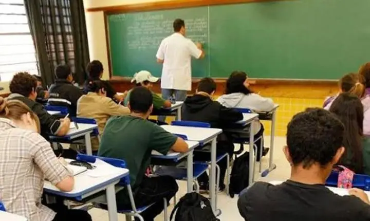 PARANÁ: Seed abre PSS para contratação de professores da rede estadual