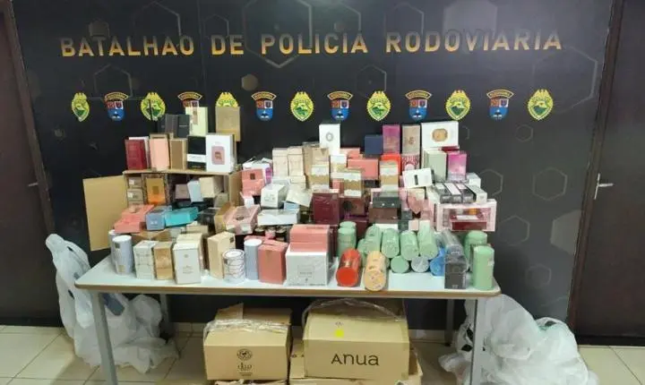 PEABIRU: Carga de perfumes sem documentação é apreendida e avaliada em R$ 25 mil