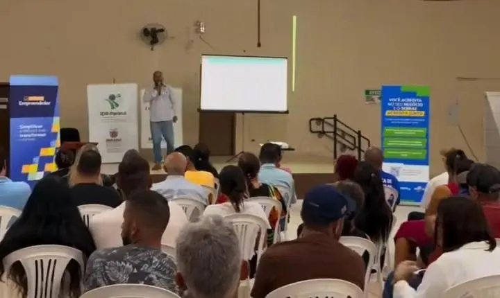 Prefeitura de Barbosa Ferraz realiza 1ª Noite de Crédito com empreendedores e produtores rurais
