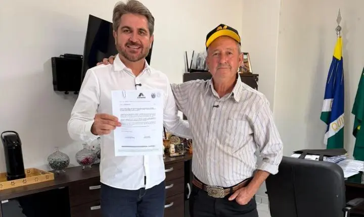 QUINTA DO SOL: primeiro morador da Vila Rural recebe regularização definitiva de terreno