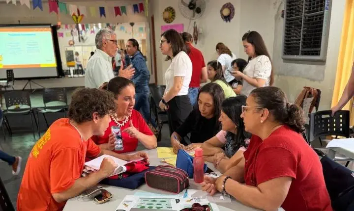 QUINTA DO SOL: Professores da rede municipal participam de formação em parceria com o Sicredi