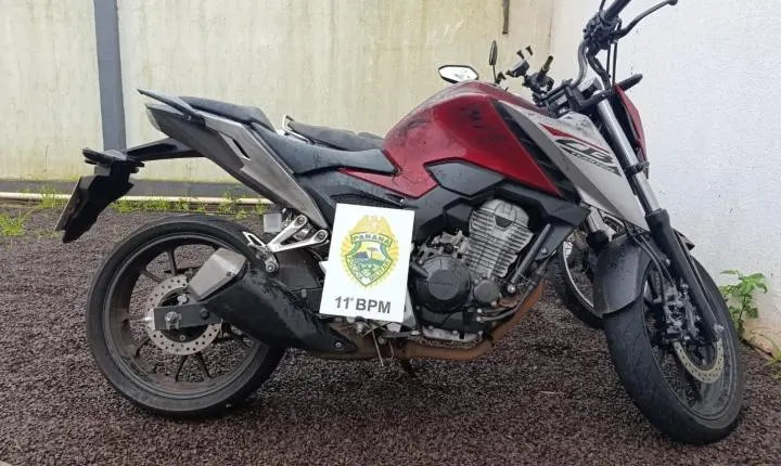 UBIRATÃ: motocicleta furtada é encontrada escondida em vegetação às margens da BR-369