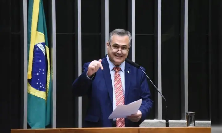 VALE DO IVAÍ: Beto Preto cobra recuperação da rodovia entre Jandaia do Sul e Bom Sucesso